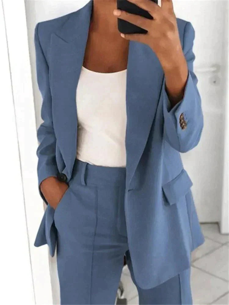 Chloe - Elegant Women’s 2-Piece Suit - Style, Comfort, and Sophistication