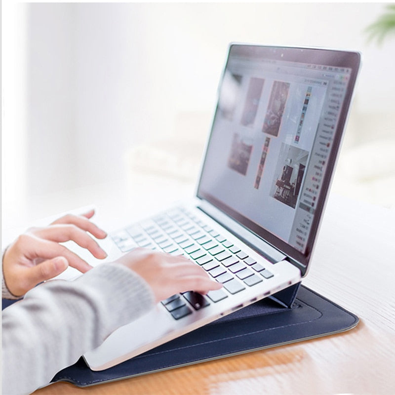 SleekGuard - Waterproof & Shockproof Laptop Sleeve - Stylish Protection for Your Device