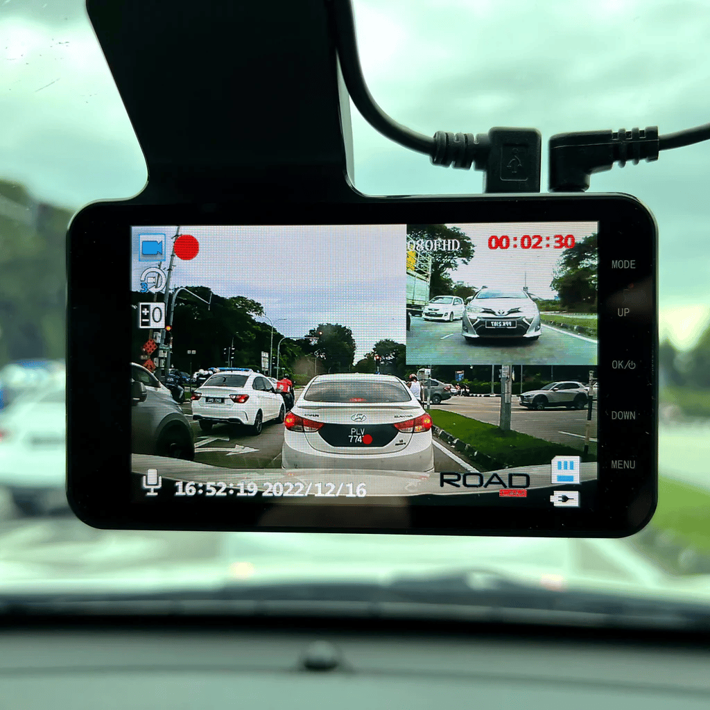 VisionSafe - Dual-Lens HD Dashcam - Enhanced Safety with 24-Hour Parking Surveillance